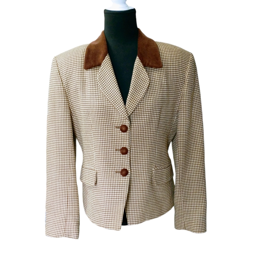 JH Collectibles Women's Blazer